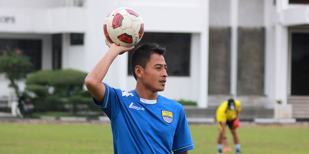 Samsul Arif Nikmati Persaingan di Persib