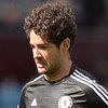 West Ham dan Tottenham Ingin Comot Pato dari Chelsea