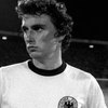 Euro 1976: Karir Singkat Dieter Muller dan Timnas Jerman Barat Euro 1976: Karir Singkat Dieter Muller dan Timnas Jerman Barat