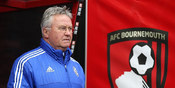 Hiddink Terima Banyak Tawaran dari Seluruh Dunia Hiddink Terima Banyak Tawaran dari Seluruh Dunia