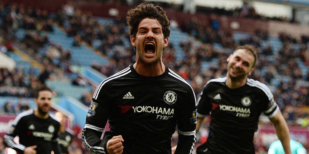 Agen Sebut Pato Ingin Bertahan di Chelsea