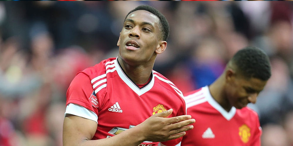 Redknapp: Martial Bisa Gantikan Peran Rooney di MU