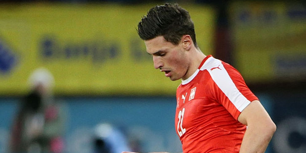 Arsenal Inginkan Fabian Schar