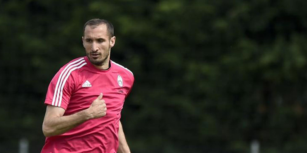 Chiellini Berlatih Lagi, Juve Bakal Semakin Kuat