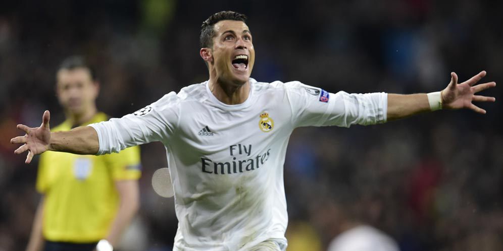 Hat-trick Sensasional Ronaldo Dibuat Ulang di FIFA16