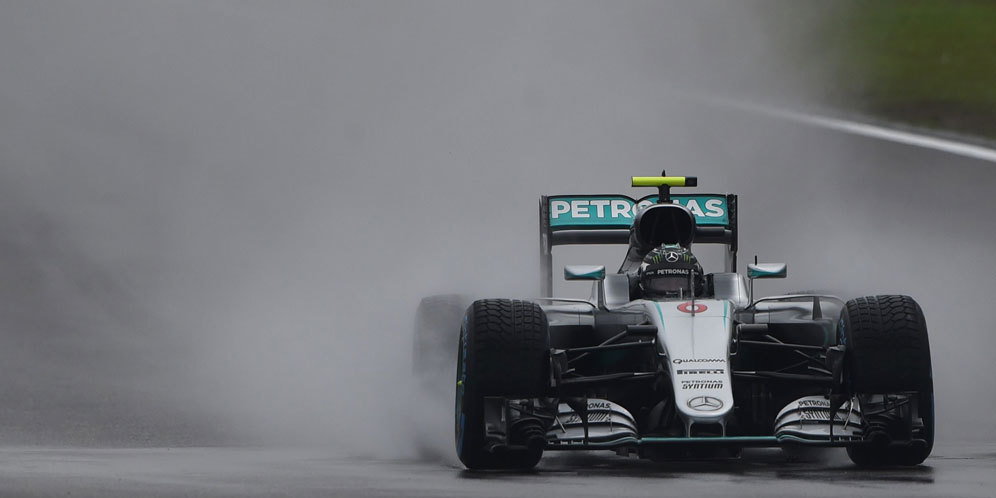 Hamilton Terbuncit, Rosberg Rebut Pole F1 GP Tiongkok