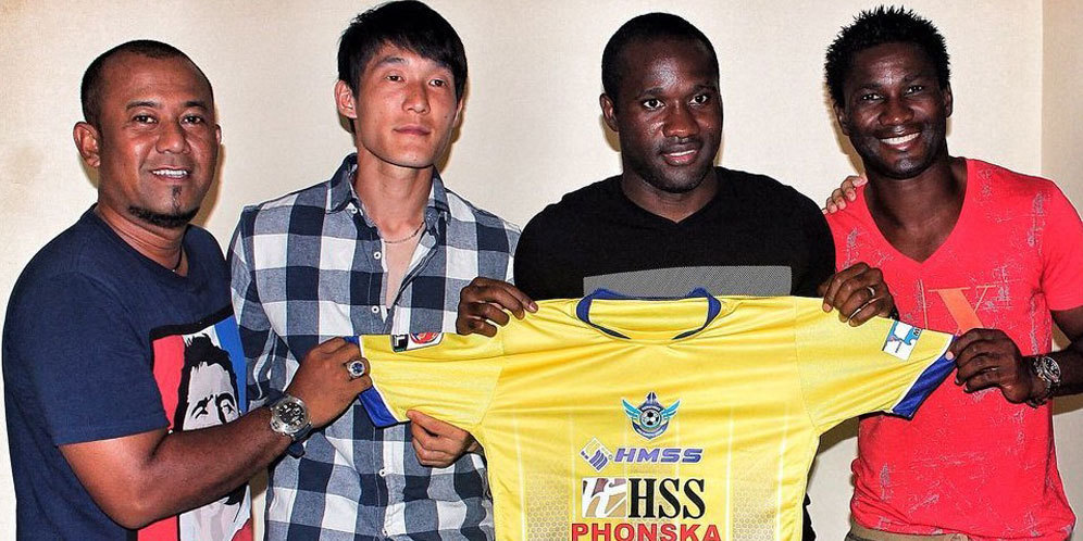 Gresik United Resmi Depak Emile Mbamba