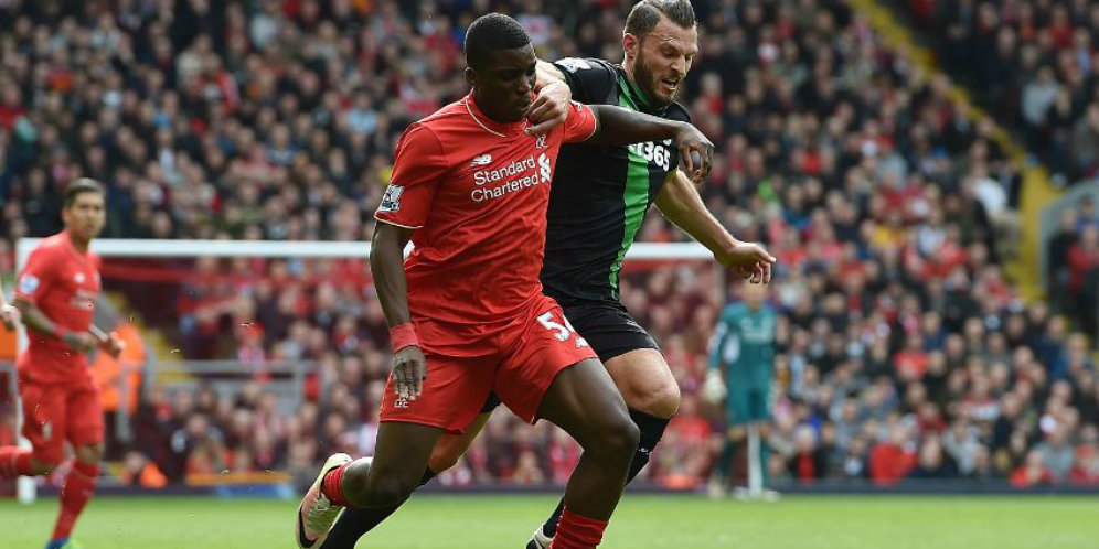 Legenda Arsenal Ini Terkesan Melihat Permainan Sheyi Ojo