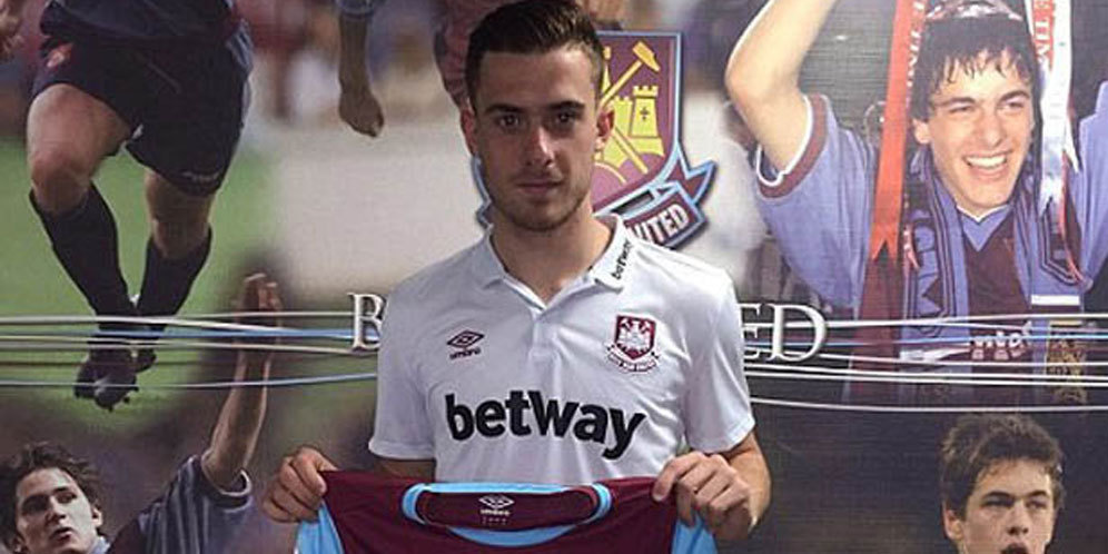  West Ham Resmi Dapatkan Toni Martinez dari Valencia