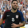 Dempsey Bawa Amerika Lolos dari Babak Grup