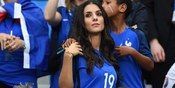 WAGs Les Bleus di Laga Prancis vs Rumania