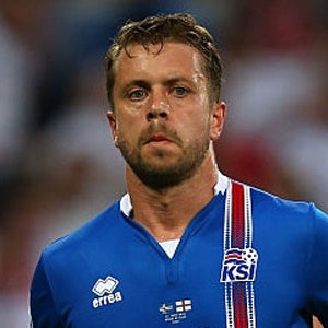 Kari Arnason Kari Arnason