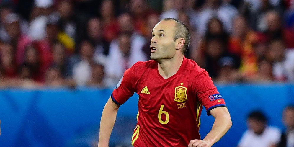 Iniesta Tak Pusingkan Ballon d'Or