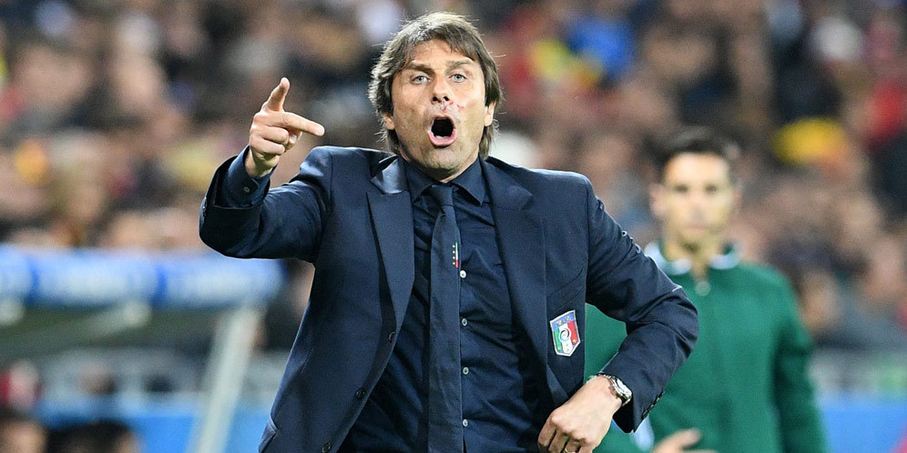 Conte Minta Italia Tak Jemawa