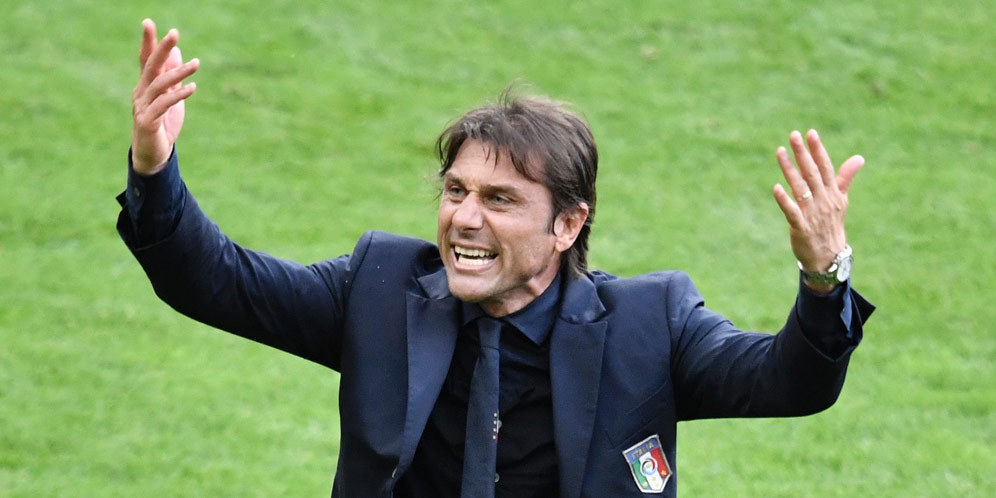 Jenius Bersama Italia, Zola Tak Sabar Tunggu Conte di Chelsea