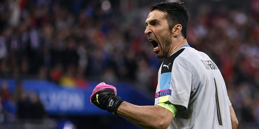 Buffon Tak Mau Anggap Remeh Lawan Juve di Grup Liga Champions