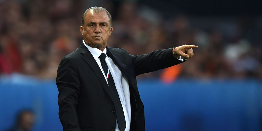 Terim: Spanyol Spesial, Turki Berantakan