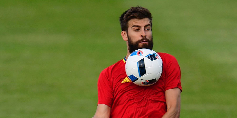 Pique: Spanyol Kalah Karena Tak Beruntung