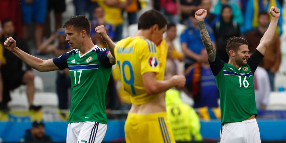 Highlights Euro 2016: Ukraina 0-2 Irlandia Utara