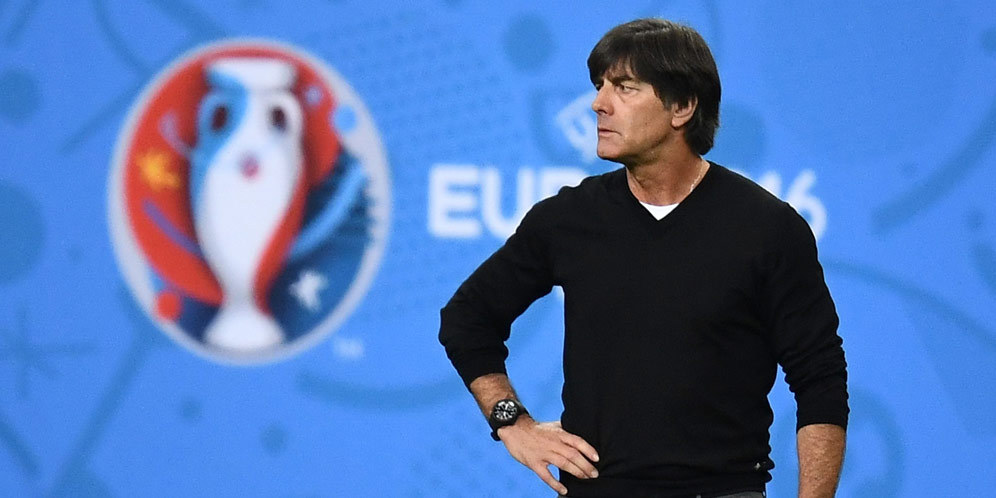 Imbang Polandia, Joachim Loew Puji Pertahanan Jerman