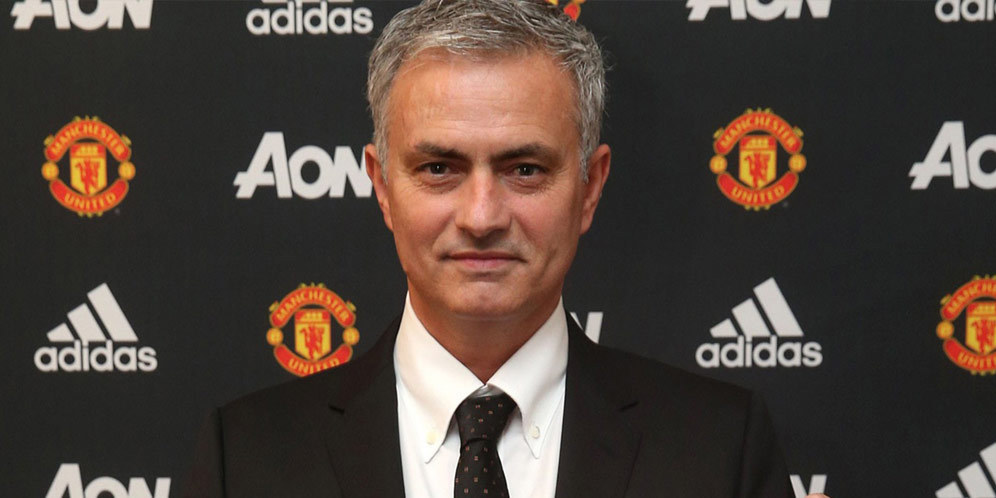 Ince Ragukan Mourinho Sosok Tepat untuk MU