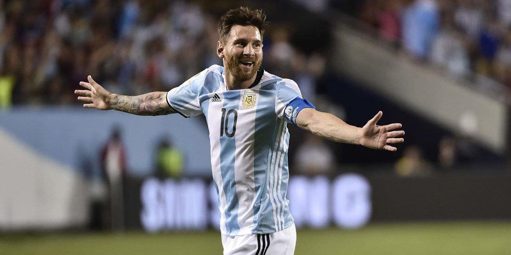 Messi Bahagia Pecahkan Rekor Batistuta