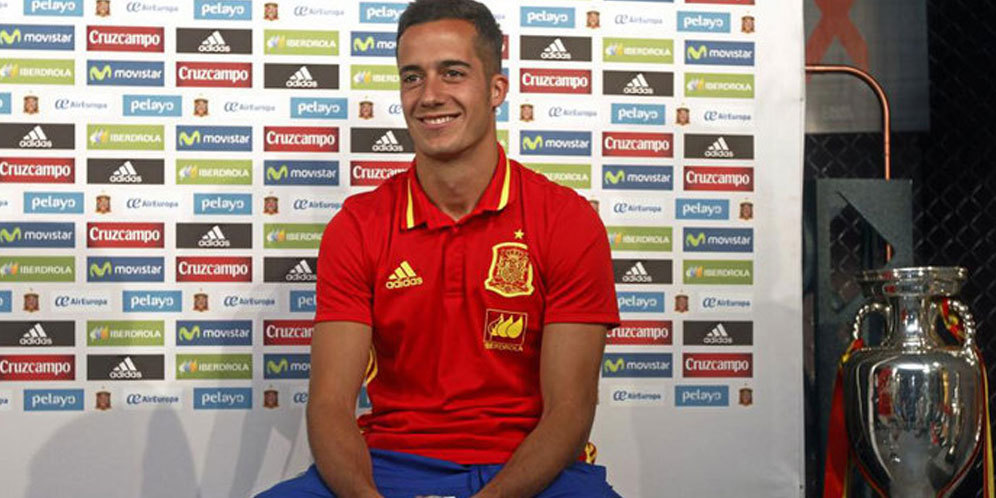 Lucas Vazquez, Dari Desa Curtis Menuju Timnas Spanyol