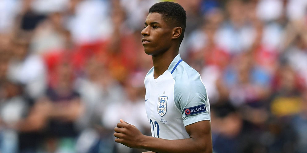 Rashford Rayakan Gol Hattrick dalam Debut di Timnas Inggris U-21