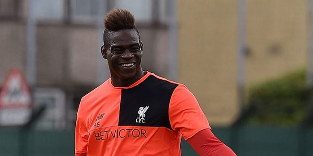 Liverpool Akan Pinjamkan Balotelli