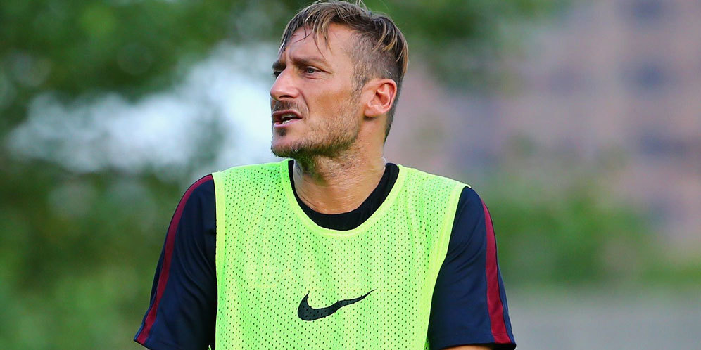 Gol Indah Ini Buktikan Usia Bukan Masalah bagi Totti