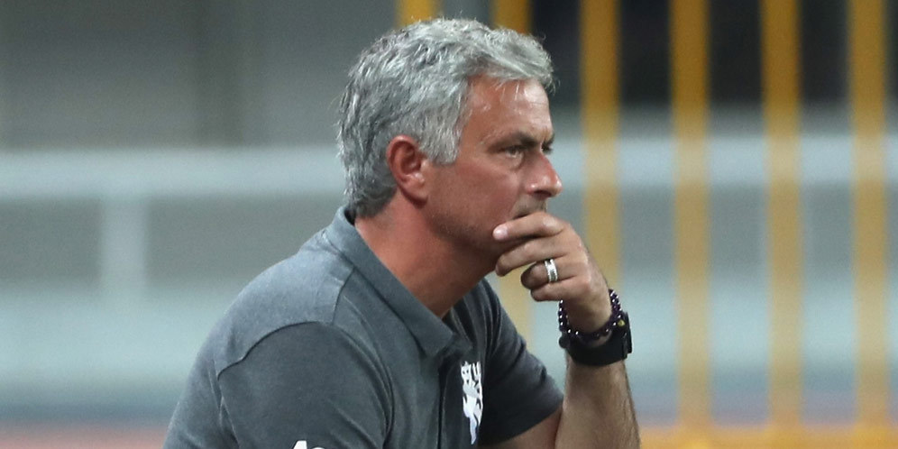 Mourinho: Man United Tidak Harus Bermain Menyerang