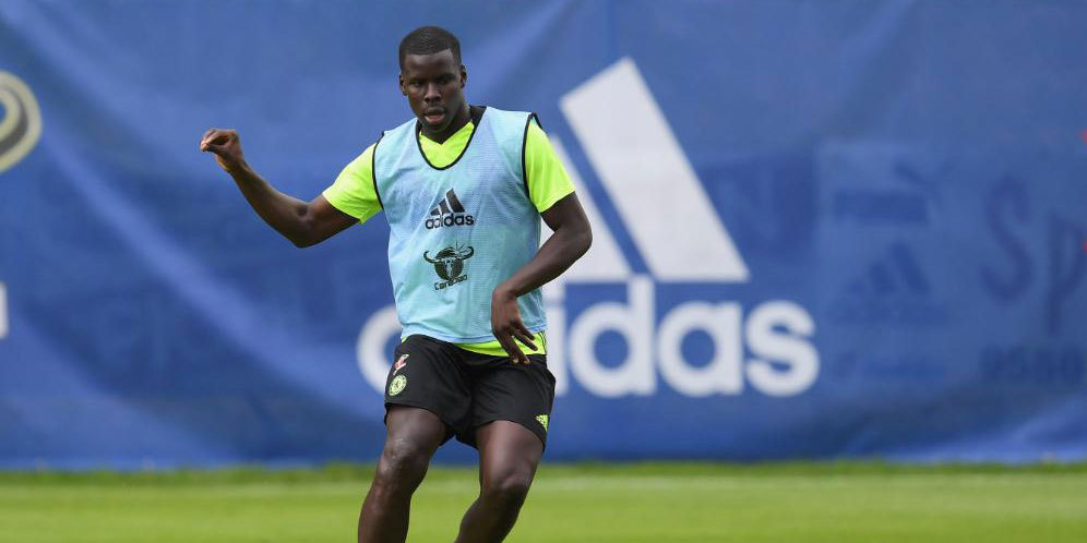 Lupakan Cedera Ligamen, Kurt Zouma Sudah Kembali Berlatih