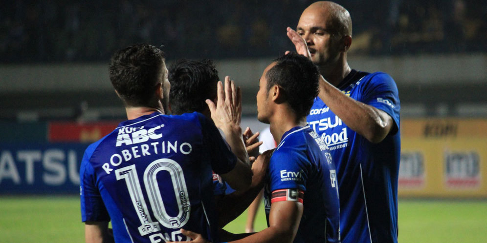 Persib dan Persegres Sama-sama Pincang