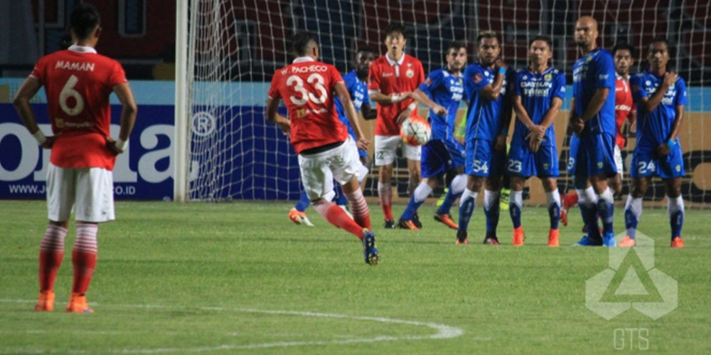 Sengit, Persib Vs Persija Berakhir Imbang