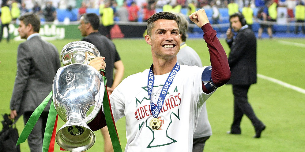 Pasca Pesta Juara, Ronaldo Ajak Keluarganya Liburan