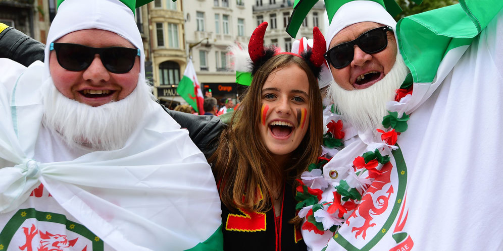 Galeri Foto Suporter: Wales vs Belgia (3-1)