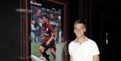 Kunjungi Musem Milan, Pasalic Berfoto Dengan Boban