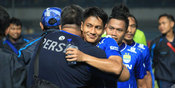Arema FC Cari Pengganti Yanto Basna