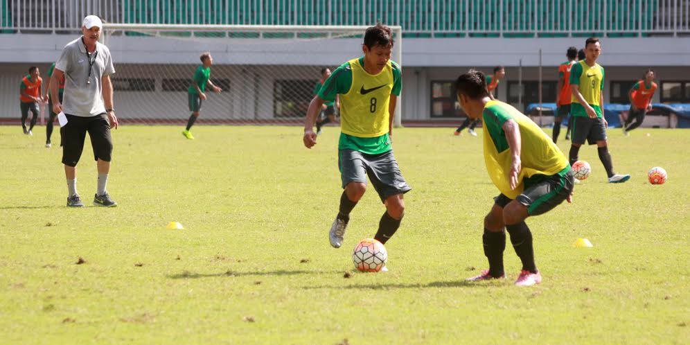 TC Gelombang Pertama, Alfred Riedl Tak Terapkan Latihan Fisik