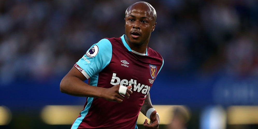 Baru Beli, Winger West Ham Langsung Cedera Empat Bulan