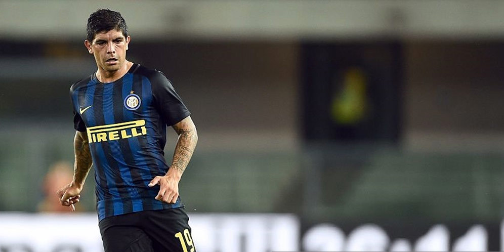 Derby Milan Pertama, Banega Ingin Menang