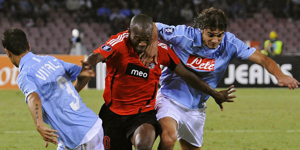 Duel Sengit Napoli vs Benfica 2008/09