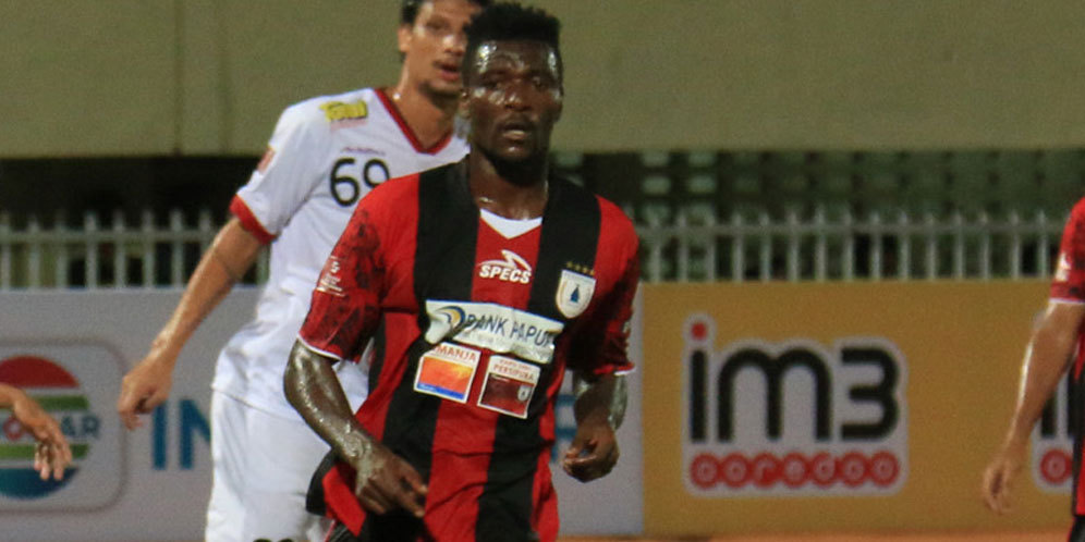 Persipura Lepas Dua Pemain Asing