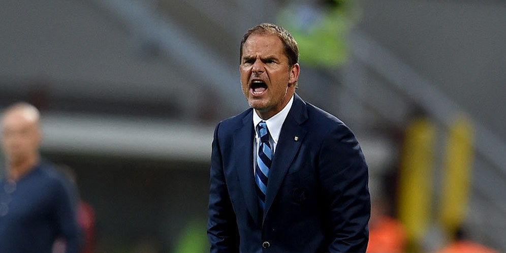 Abaikan Juventus, De Boer Fokus Lawan Beer Sheva