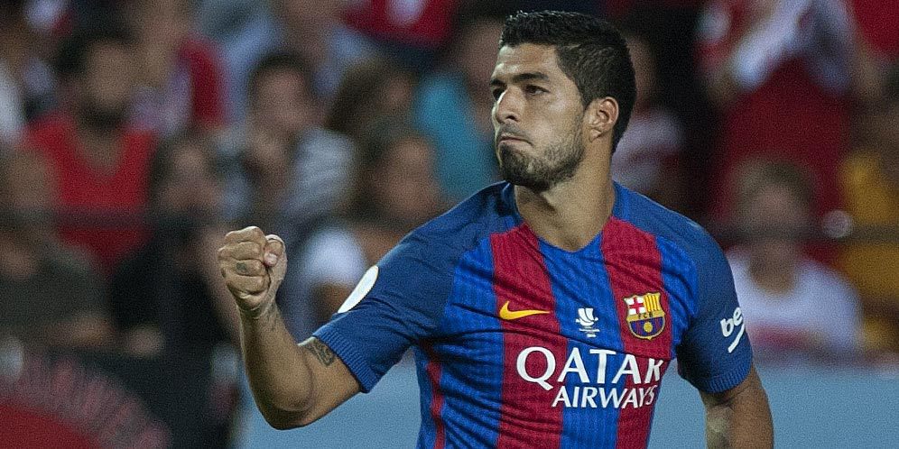 Pukul Kepala Lawan, Suarez Selamat dari Hukuman