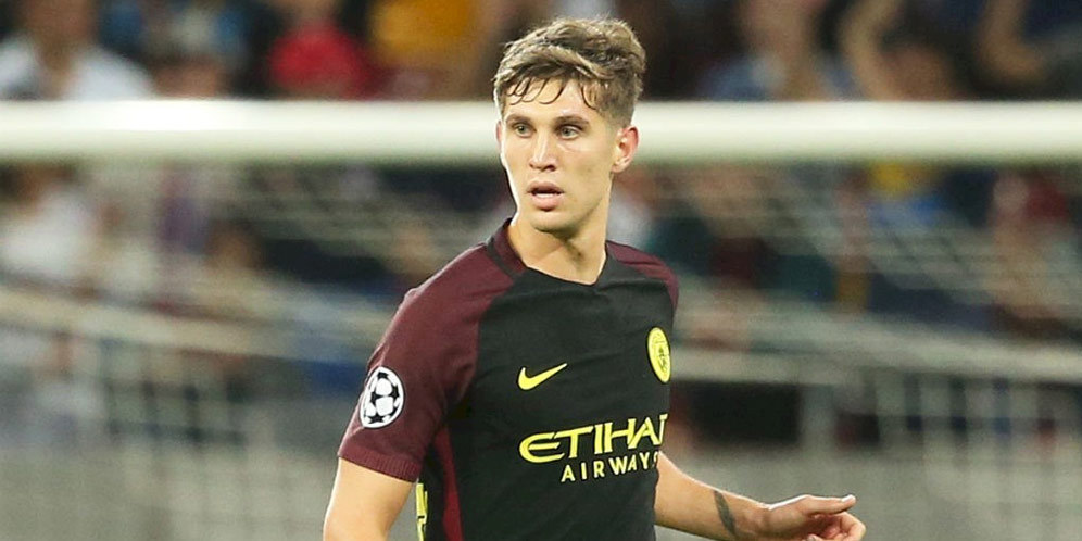 Pique: Gaya Main John Stones Mirip Saya