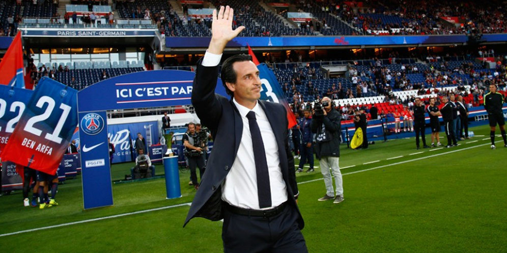 Emery Tak Takut Dipecat PSG