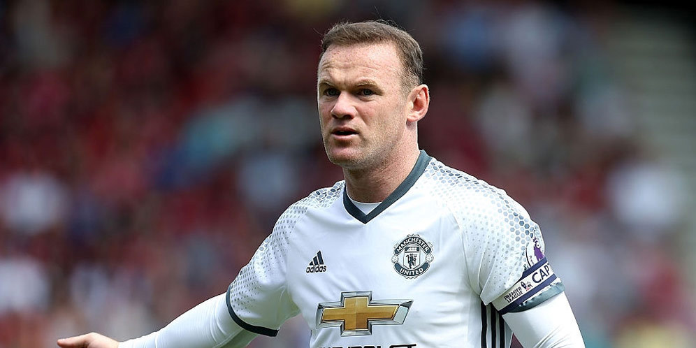 Mourinho Bela Wayne Rooney dari Kritik