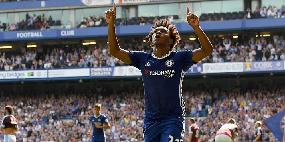 Willian: Chelsea Harus Tetap Tegakkan Kepala