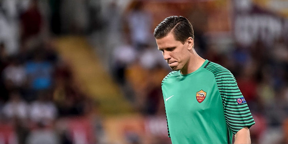 Disingkirkan Porto, Szczesny Kecewa Berat